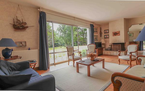 Maison à vendre    10 pièces •  Saint-Philibert