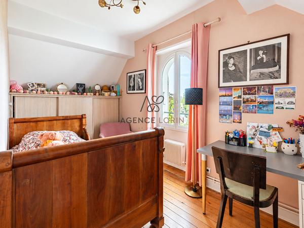 Maison Le Vésinet 9 pièces 191 m² Le vesinet