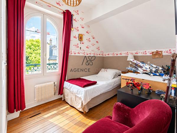 Maison Le Vésinet 9 pièces 191 m² Le vesinet