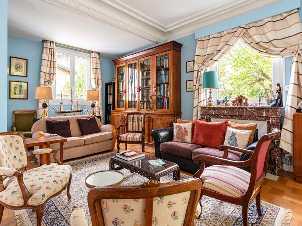 Maison Le Vésinet 9 pièces 191 m² Le vesinet
