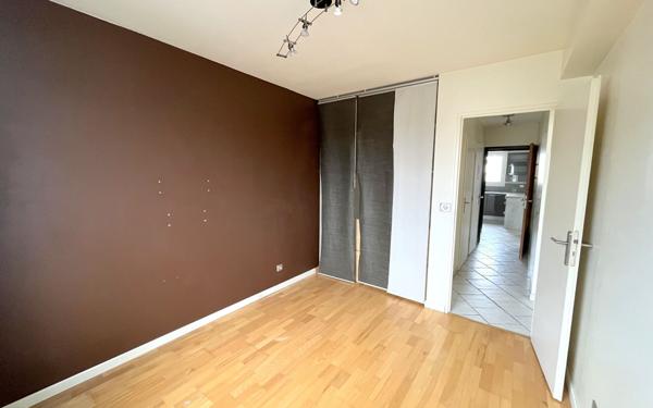 Appartement à vendre    4 pièces • 80 m2 Villeparisis