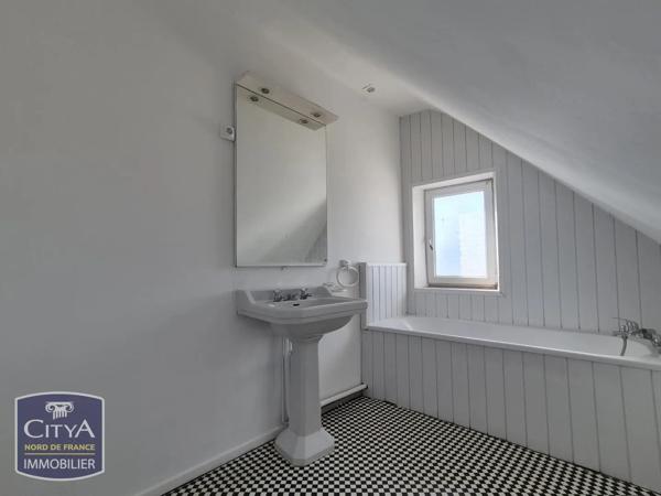 Maison à louer 3 pièces 55.41m² Sars-Poteries (59216)