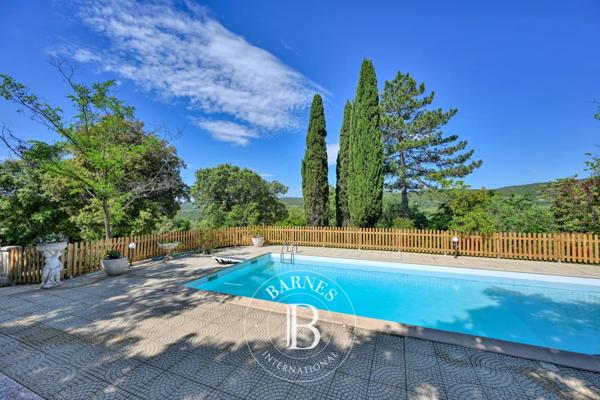 Montpellier, Maison 7 Chambres -  256 m² à vendre