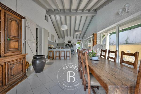 Montpellier, Maison 7 Chambres -  256 m² à vendre