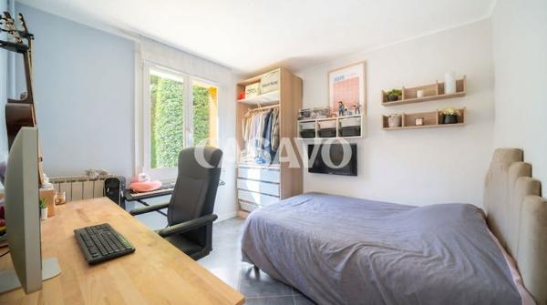 Vente Appartement 4 pièces de 79m² - 13090 Aix-en-Provence
