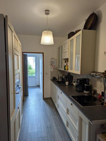 MAISON DE VILLE PROCHE DE TOUTES COMMODITES