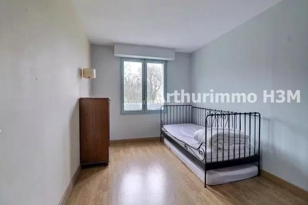 Location Appartement 3 pièces 70 m2 à Noisy-le-Grand