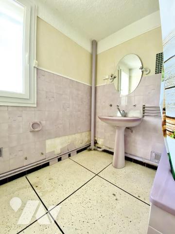 Appartement T3 résidence Les Mendrous, proximité immédiate arret de tram Clairval