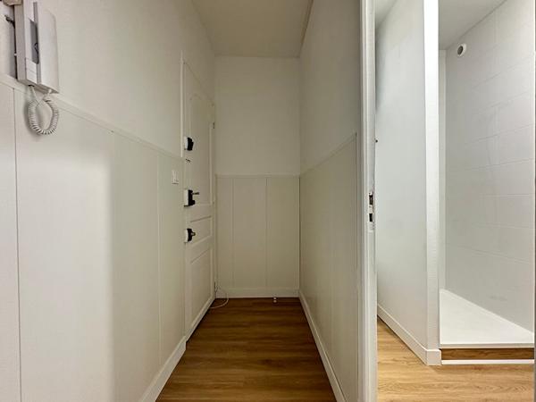 Appartement Bordeaux 1 pièce(s) 29 m2 , Bordeaux