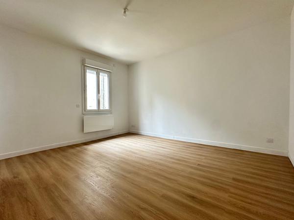 Appartement Bordeaux 1 pièce(s) 29 m2 , Bordeaux