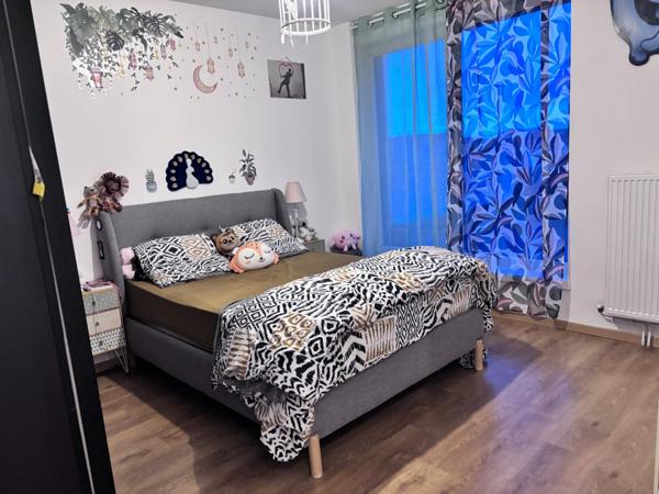 Appartement trois chambres avec terrasse de 13m2