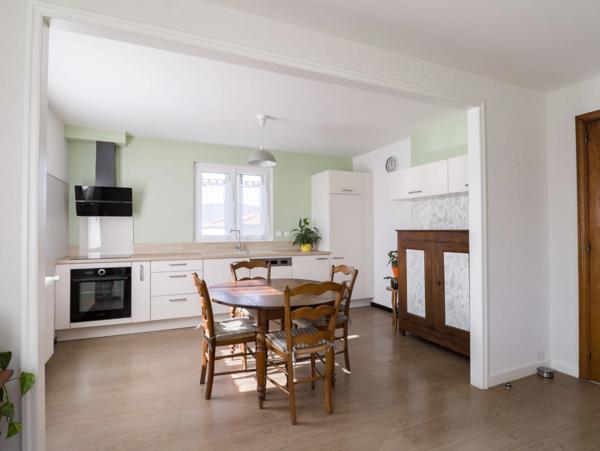 À Vendre – Maison 80 m², 3 Chambres, Grand Sous-Sol, Jardin 500 m²