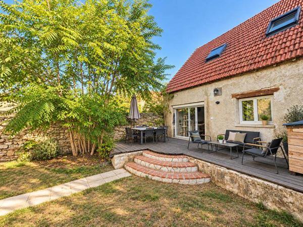 Immeuble à vendre 148 400 € Saint-Amand-Montrond 295 m² DPE