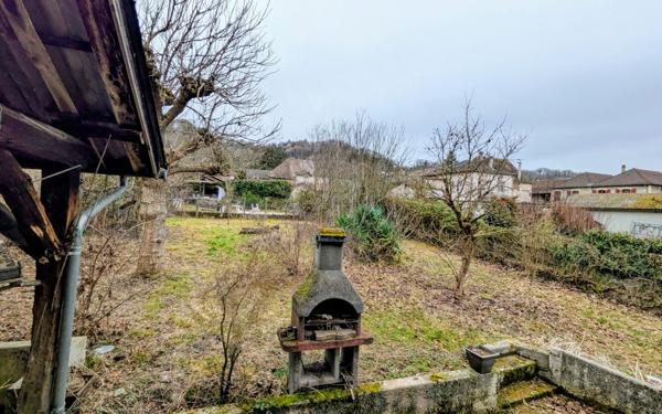 Maison à vendre    3 pièces •  Virieu