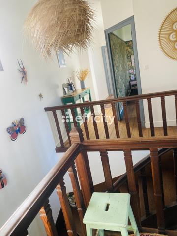 Maison 10 pièces - 246 m²