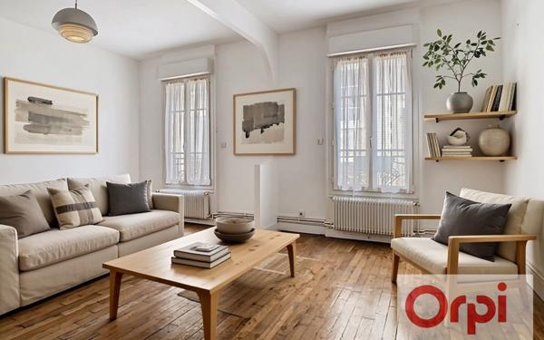 Appartement à vendre    1 pièce • 41,86 m2 Issy-les-Moulineaux