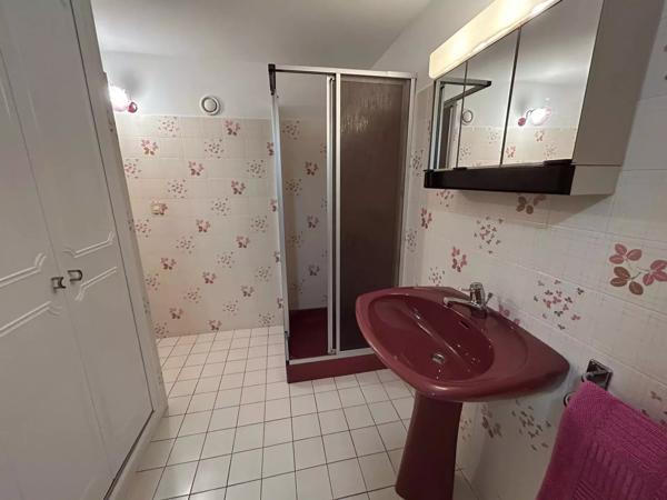 VUE DEGAGEE AGREABLE PAVILLON SPACIEUX