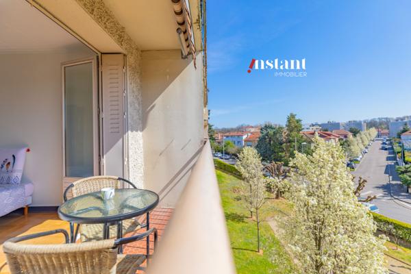 Mairie Bron Place en colocation ALL INCLUSIVE