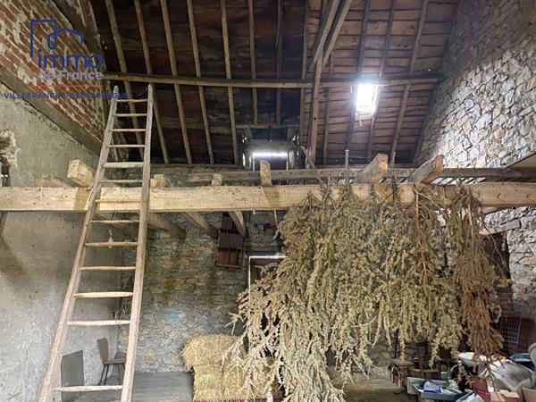 Maison de Maître + dépendance avec terrain