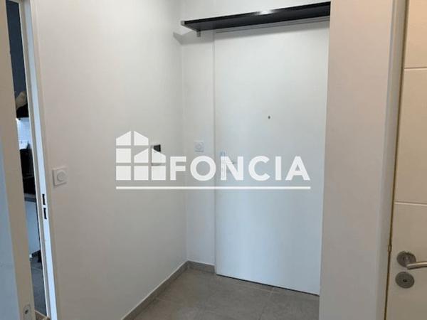 Location Appartement 2 pièces 39.87 m² - LIEUDIT CHEMIN DE LA GUEIRARDE La Fare Les Oliviers 13580