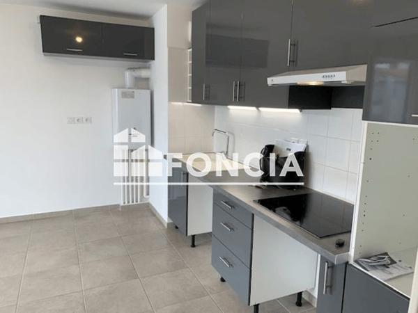 Location Appartement 2 pièces 39.87 m² - LIEUDIT CHEMIN DE LA GUEIRARDE La Fare Les Oliviers 13580