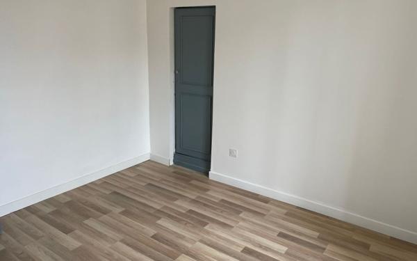 Appartement à louer    3 pièces •  Nevers