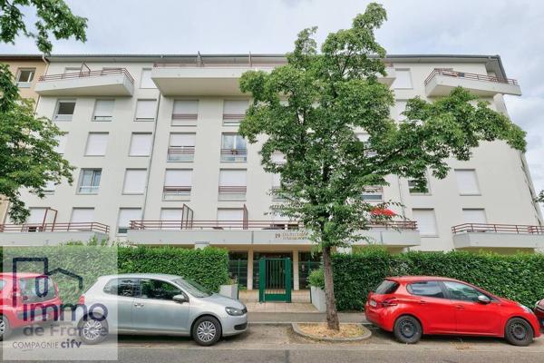 Lyon 8 à proximité immédiate des universités