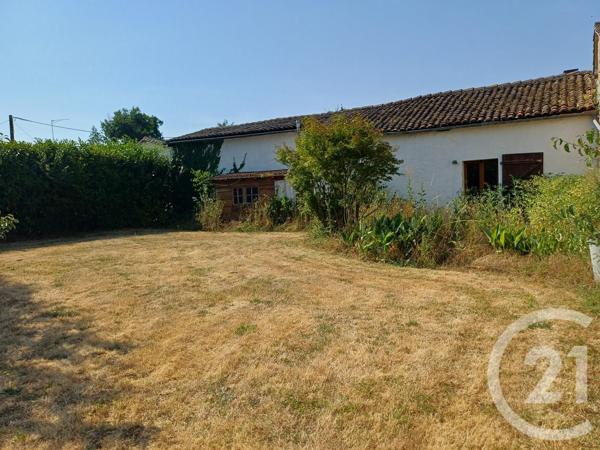 Maison à vendre  6 pièces - 104 m 2   PERS  - 79