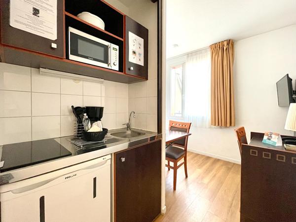 Studio vendu loué Charenton Le Pont 19.31 m2