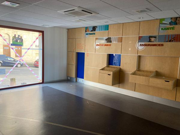 Local avec Vitrine - RODEZ