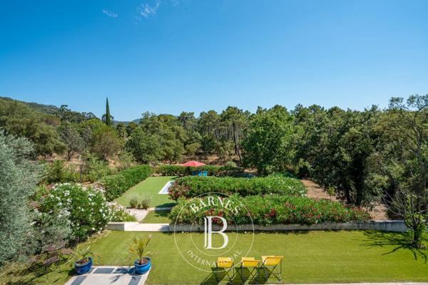Le Muy, Villa 5 Chambres -  234 m² à vendre