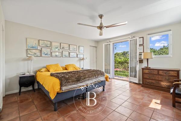 Le Muy, Villa 5 Chambres -  234 m² à vendre