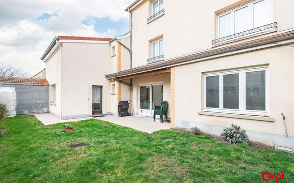 Maison à vendre    5 pièces • 140,92 m2 Reims