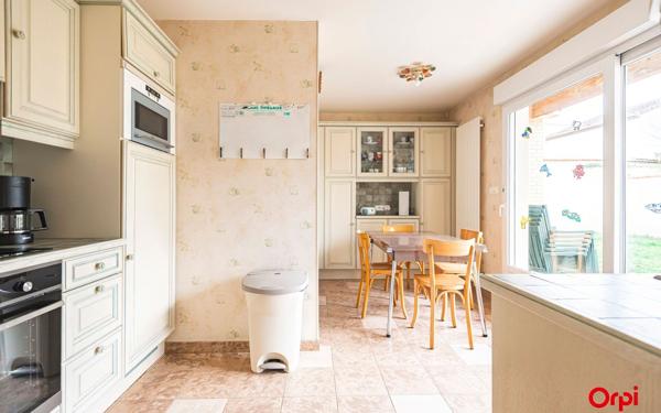 Maison à vendre    5 pièces • 140,92 m2 Reims