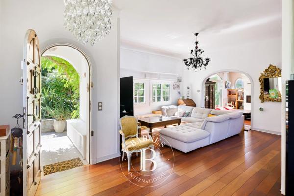 Biarritz, Maison 5 Chambres -  303 m² à vendre