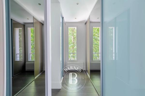 Rueil-Malmaison, Maison 4 Chambres -  217 m² à vendre