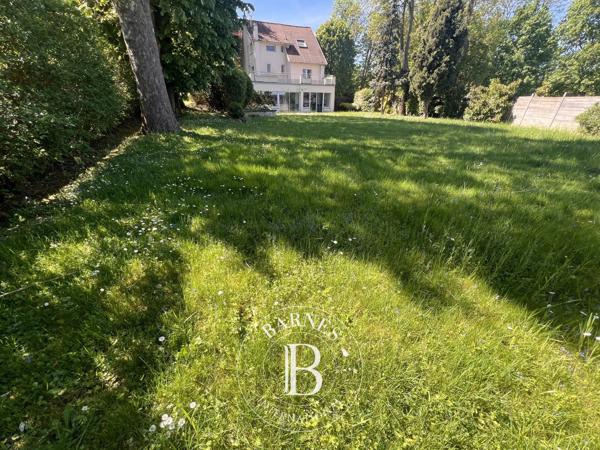 Rueil-Malmaison, Maison 4 Chambres -  217 m² à vendre