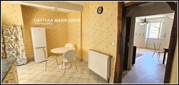 Dpt Gers (32), AUCH CENTRE maison de ville meublée P5 avec terrasse - 2 garages