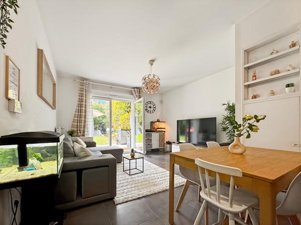 À vendre : Appartement 3 pièces à ROSNY SOUS BOIS