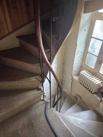 Maison ancienne - Saint-cyprien Opportunité pour investissement locatif ou grande maison familiale au coeur de St Cyprien - Perigord Noir