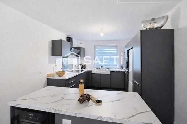 Très beau rez de jardin entièrement rénové