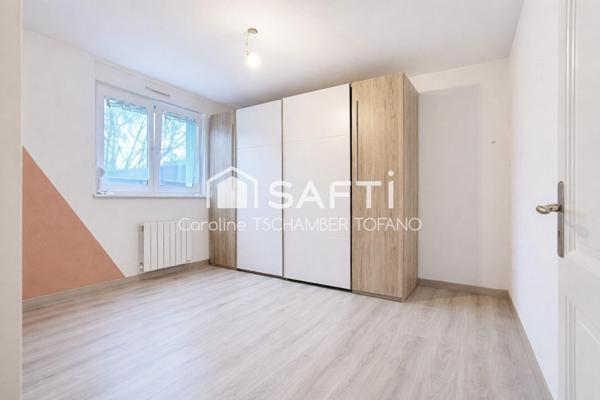 Très beau rez de jardin entièrement rénové