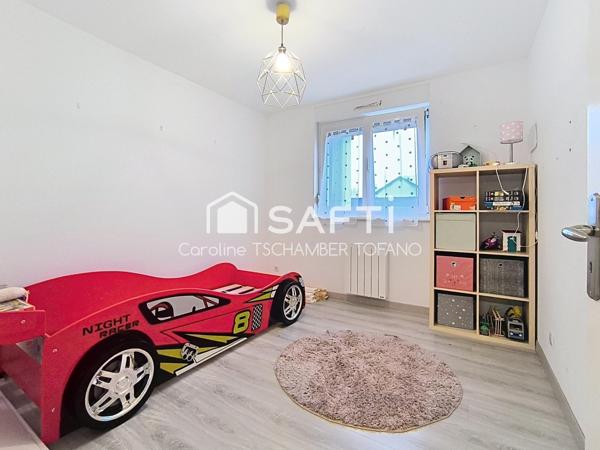 Très beau rez de jardin entièrement rénové