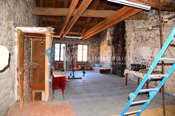 Maison de village 8 pièce(s) 5 chambre(s) 150 m²