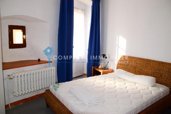 Maison de village 8 pièce(s) 5 chambre(s) 150 m²