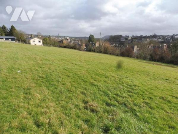 Terrain à vendre, Condé en Normandie, Calvados.  Centre-ville : parcelle de terrain d'une super...