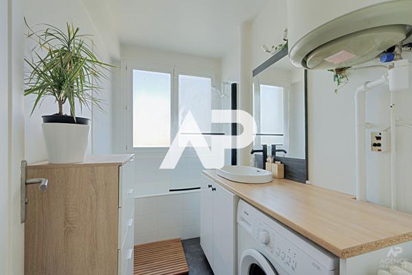 Appartement Rueil Malmaison 4 pièce(s) 71.03 m2 €462 000 ** - Référence 18240