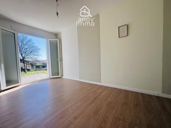 Maison
                                                                                                                                                                                                                                                                                                                        7 pièce(s)                                                                                                                                                                                                          4 chambre(s)                                                                                                                                                                                                          112  m²