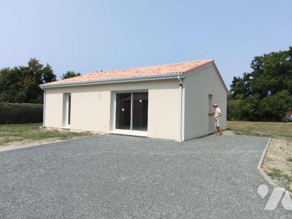 A VENDRE, Gironde, GRAYAN et L'HOPITAL, au calme mais proche du centre bourg et à 6 kms des pla...