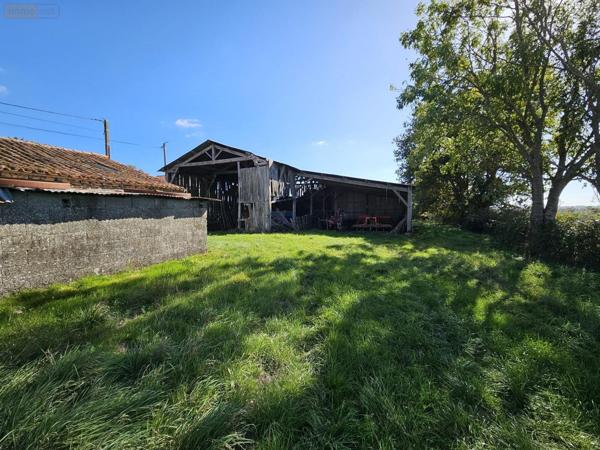 Maison à vendre à Chiché dans les Deux-Sèvres (79350), ref : 79025-297-79025